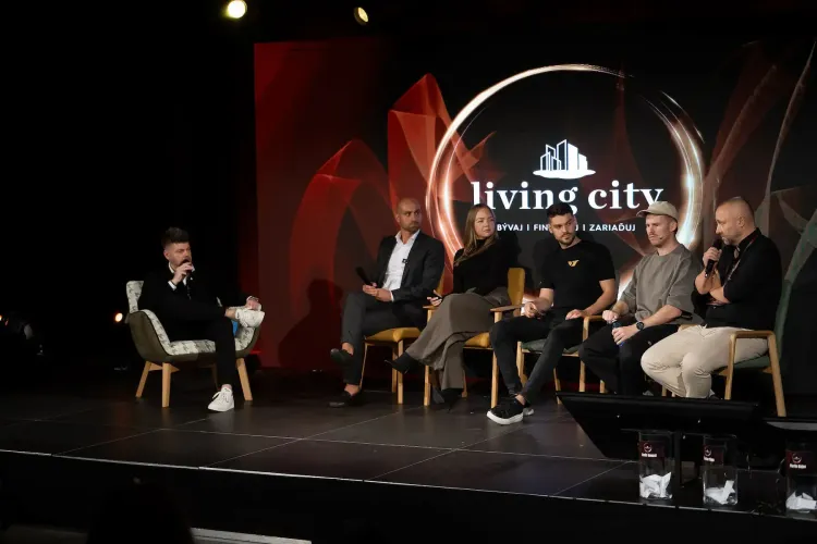 Viktória Margitová - Living City